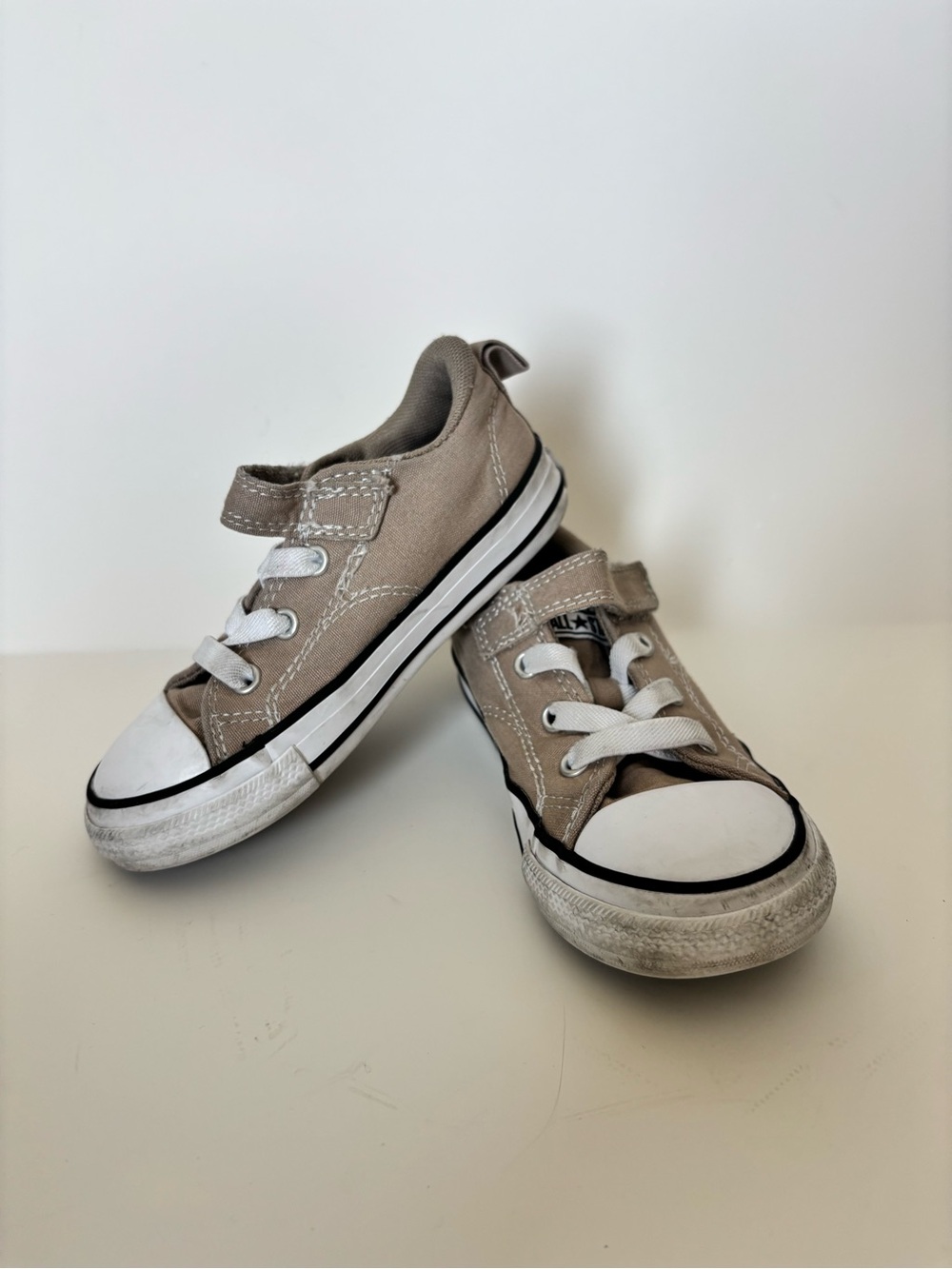 Converse Kids Low Top Sneakers in Light Brown with White Accents